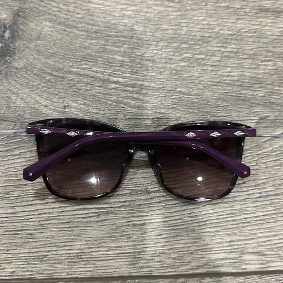 • Swarovski • Women’s Sunglasses Black and Purple Rhinestone with Case - Picture 3 of 4
